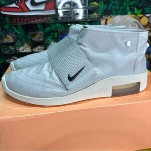 Nike X Fear of God Moccasin Pure Platinum Size 11M